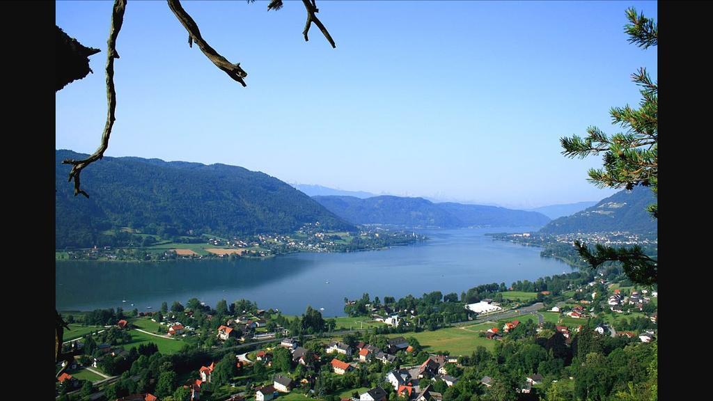 Ferienhaus Silja Steindorf am Ossiacher See Bagian luar foto